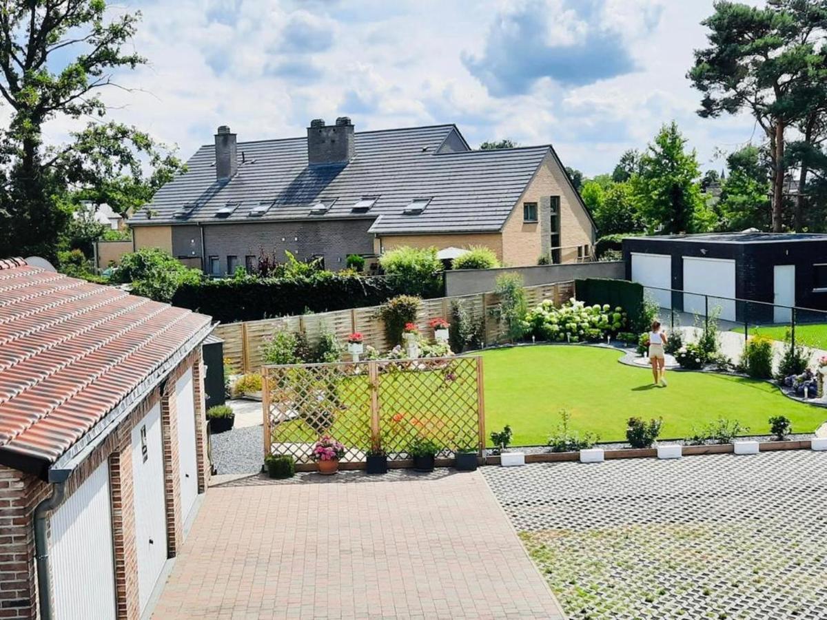 Casa Roman Zonhoven Esterno foto